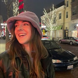 Meet your Posher, Grace